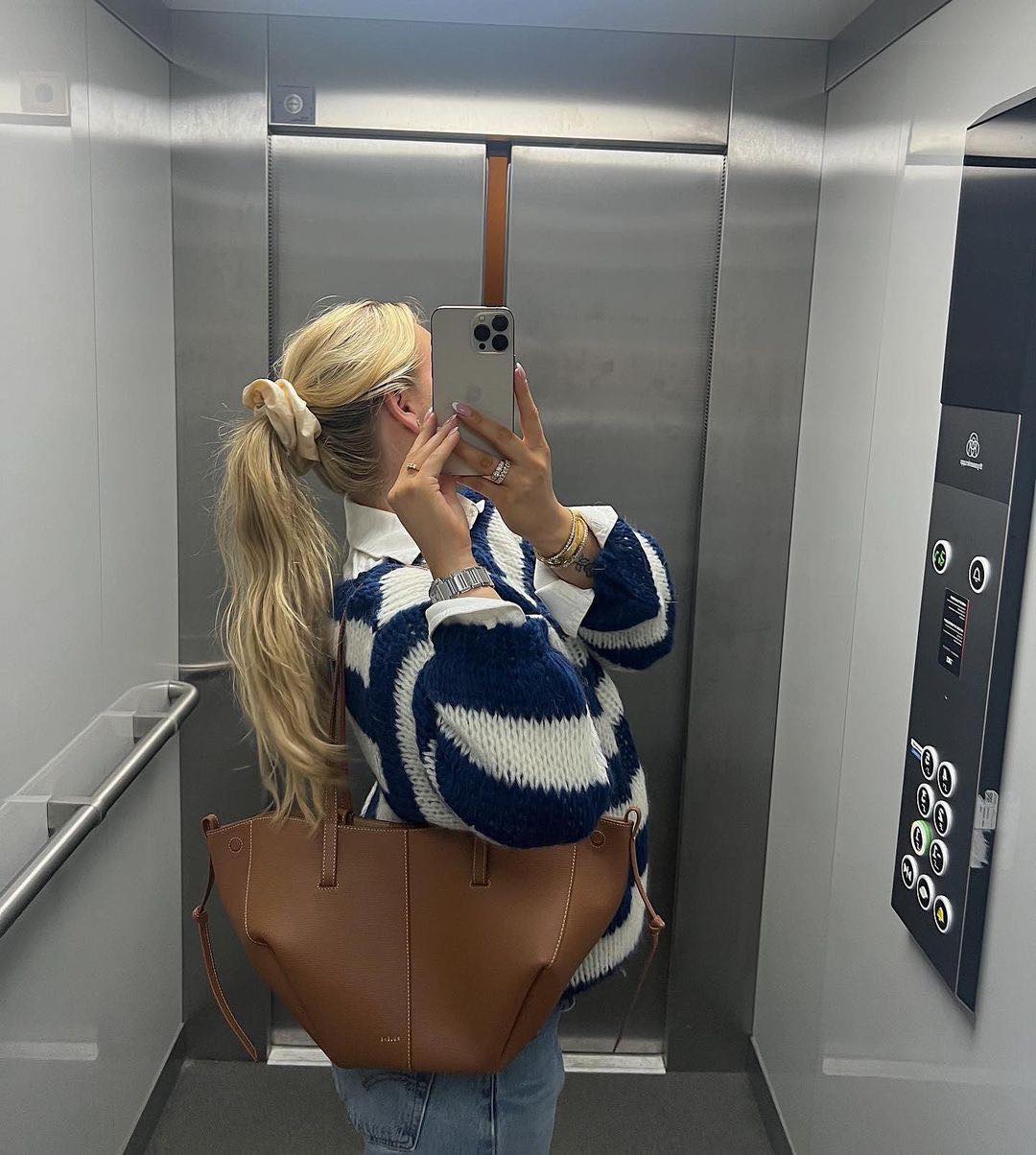 Lily - Pruhovaný pletený podzim