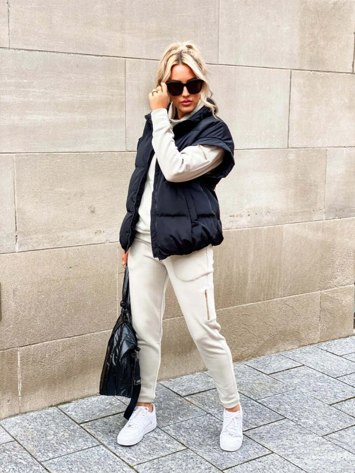 Jessica - Trendy vesta s rukávy